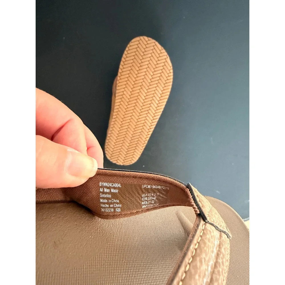 Wonder Nations Youth Boys Brown Faux Leather‎ Flip Flop Sandals Thong Size 2-3